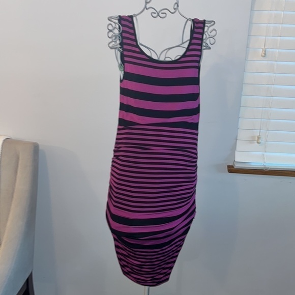 Felicity & Coco Like New! Nordstrom Black/Magenta Striped Jersey Tank Dress - Picture 4 of 7